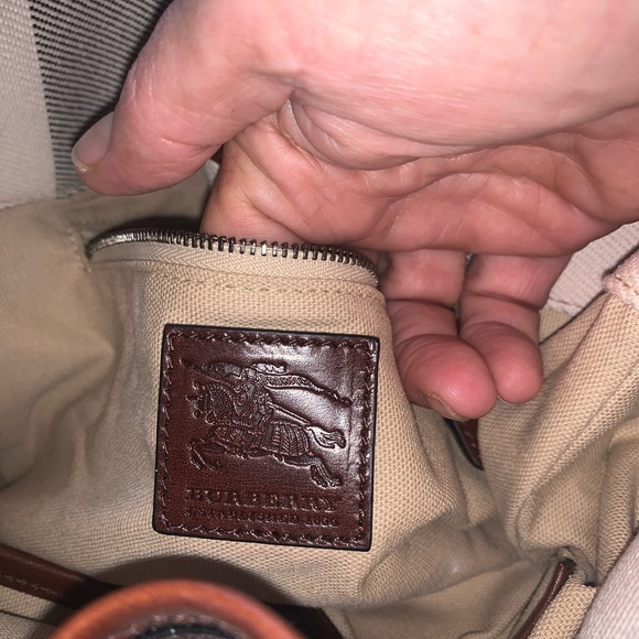 💯Burberry Mega Check Canvas Dark Leather Lowry - Picture 9 of 11